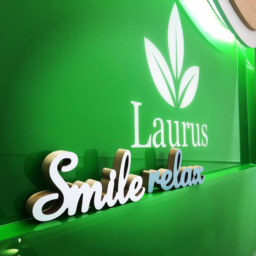 Laurus Motel Airport Tuzla Zivinice Bagian luar foto